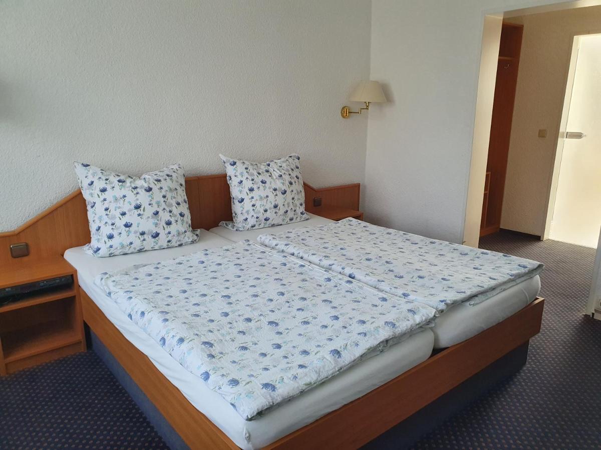 Hotel Pension Stoertebeker Biendorf Esterno foto