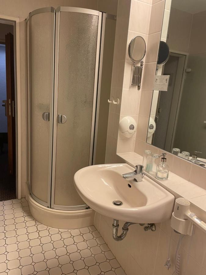 Hotel Pension Stoertebeker Biendorf Esterno foto
